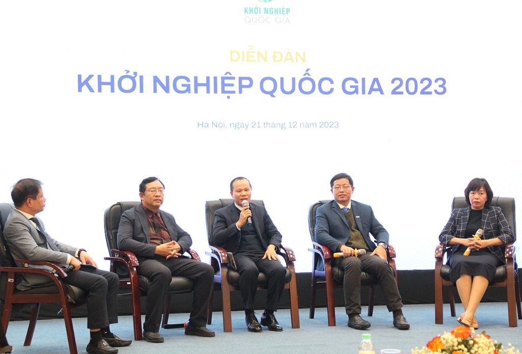 Bac Giang은 "2023년 창업 생태계 구축을 위한 대표 지역" 상을 받았다